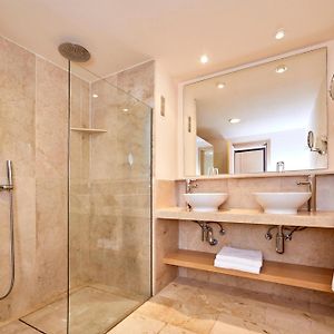 One-Bedroom Park Suite